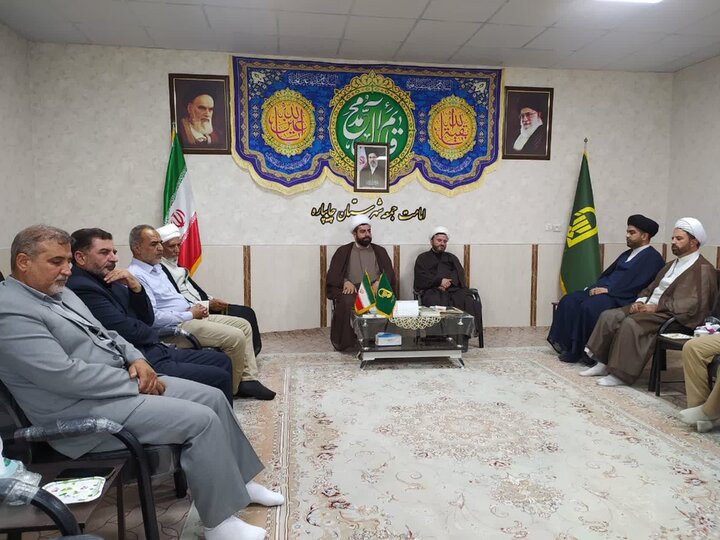 تصاویر/ آیین تجلیل از فعالین ستاد نمازجمعه شهرستان چایپاره