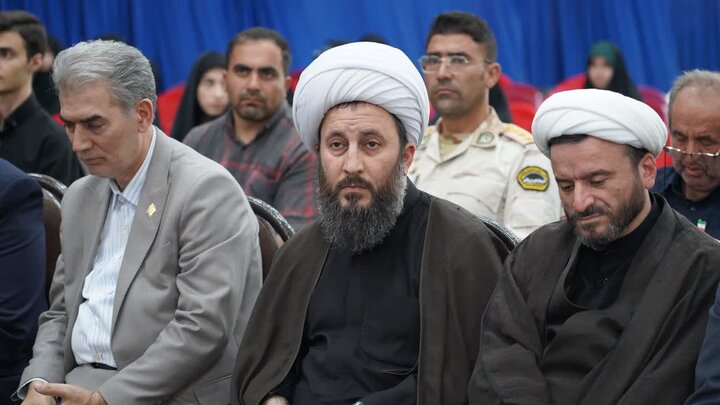 تصاویر/ مراسم گرامیداشت روز نماز جمعه در خوی