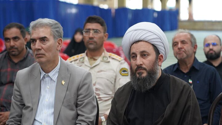 تصاویر/ مراسم گرامیداشت روز نماز جمعه در خوی