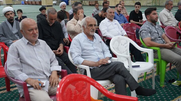 تصاویر/ مراسم گرامیداشت روز نماز جمعه در خوی