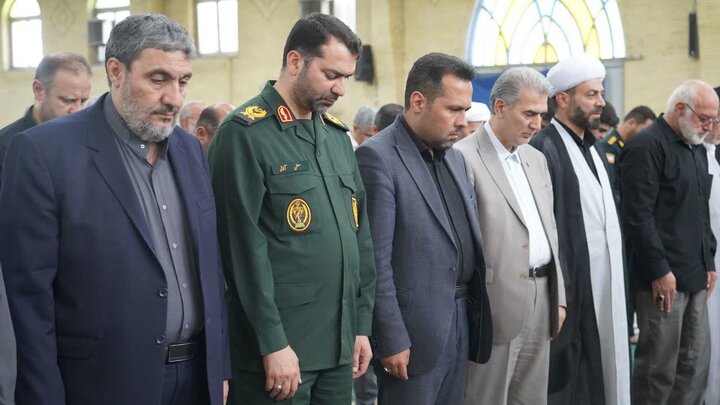 تصاویر/ مراسم گرامیداشت روز نماز جمعه در خوی
