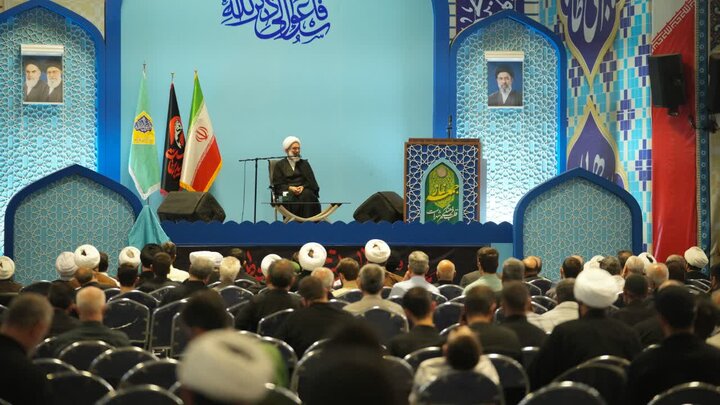 تصاویر/  مراسم گرامیداشت سالروز برگزاری اولین نماز جمعه انقلاب اسلامی