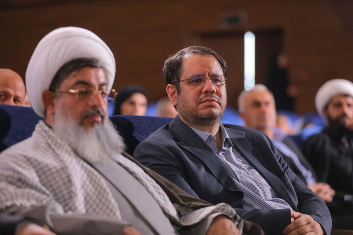 تصاویر/ مراسم گرامیداشت سالروز برگزاری اولین نمازجمعه انقلاب اسلامی در ساوجبلاغ
