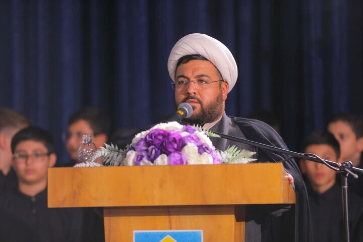 تصاویر/ مراسم گرامیداشت سالروز برگزاری اولین نمازجمعه انقلاب اسلامی در ساوجبلاغ