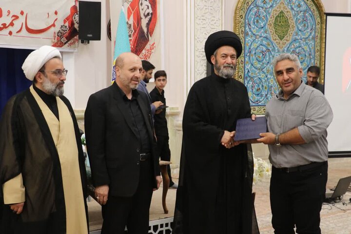 تصاویر/ مراسم بزرگداشت سالروز اقامه اولین نماز جمعه انقلاب اسلامی