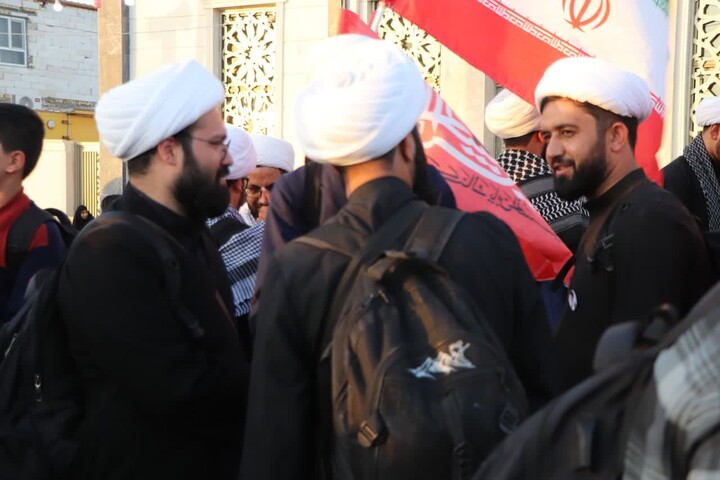 تصاویر| اعزام مبلغ گروه جهادی امام خامنه ای به پیاده روی اربعین