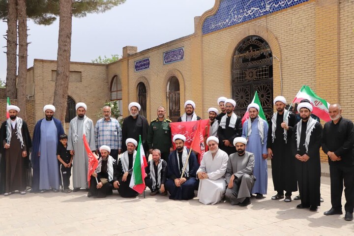 تصاویر| اعزام مبلغ گروه جهادی امام خامنه ای به پیاده روی اربعین
