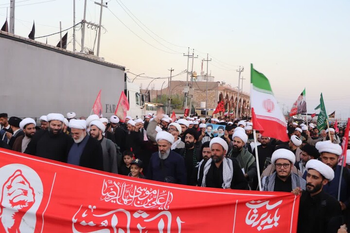 تصاویر| اعزام مبلغ گروه جهادی امام خامنه ای به پیاده روی اربعین