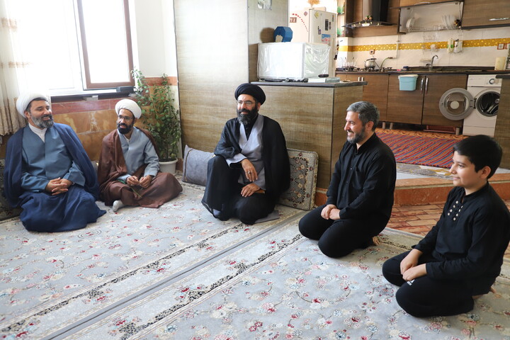 تصاویر/سرکشی مدیر حوزه علمیه استان کردستان از کادر و اساتید مدرسه علمیه امام صادق (ع) قروه