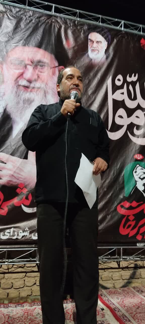 فریاد حق علیه استکبار در قلب نطنزطنین انداز شد