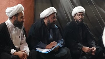 لباس روحانیت فرصت بی‌بدیل ارتباط با زائران اربعین است