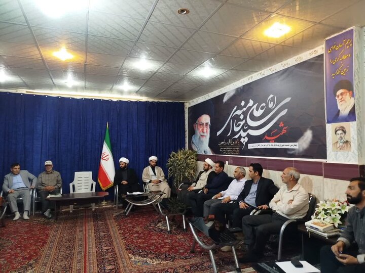 تصاویر/برگزاری شورای هماهنگی فعالیت های قرآنی در دلفان