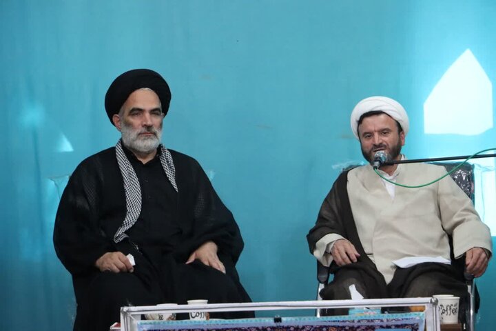 تصاویر/ تجلیل مدیر شورای سیاستگذاری ائمه جمعه آذربایجان غربی از خادمین نماز جمعه سلماس