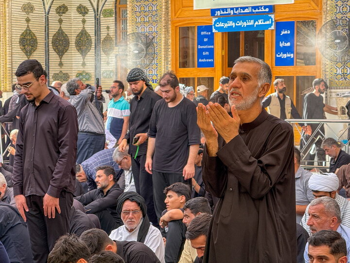 حضور پرشور زائران اربعین حسینی در حرم امیرالمؤمنین(ع)/ ایوان نجف عجب صفایی دارد