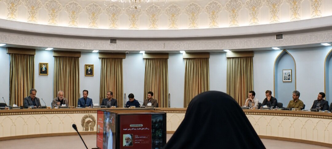 دومین نشست  هم اندیشی رهبرشهید با موضوع رسالت اهل قلم در از دیدگاه رهبر شهید در سازمان علمی فرهنگی آستان قدس رضوی