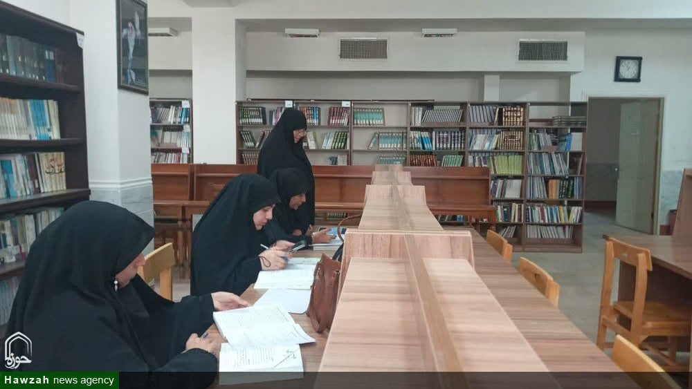 اجرای طرح فراخوان ناب ۱۱ در مدارس علمیه خواهران لرستان