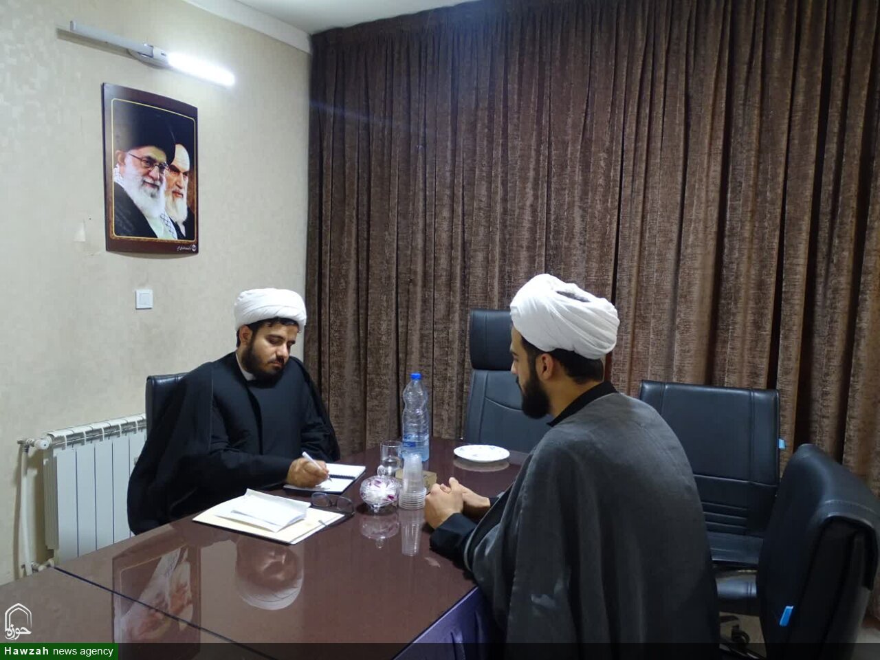 مرکز خدمات