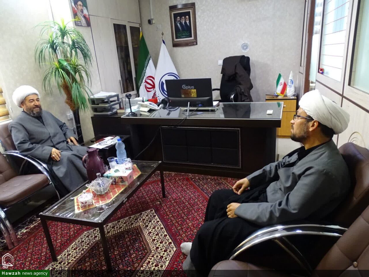 مرکز خدمات