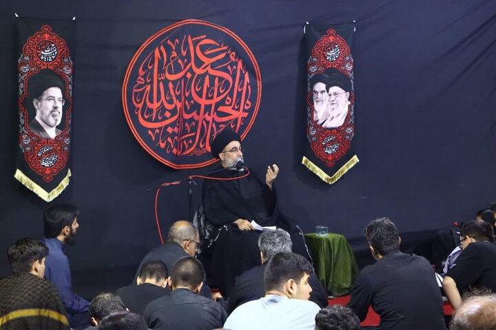 تصاویر/ مراسم عزاداری به نیابت از قائد شهید