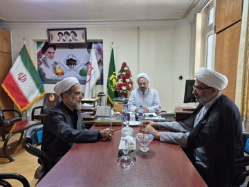 نشست‌های هم‌افزایی قرارگاه تبلیغ دهه آخر صفر با نهادهای حوزوی برگزار شد