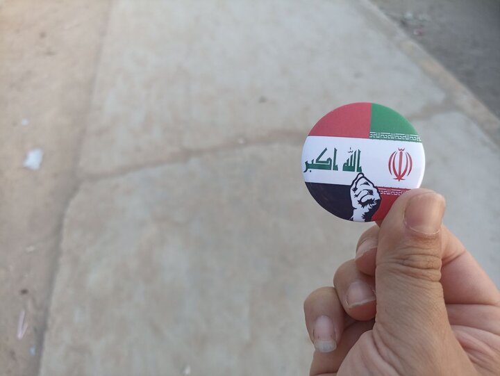 تصاویر / توزیع محصولات فرهنگی از سوی موکب بین‌المللی عبرات وابسته به معاونت بین‌الملل حوزه علمیه استان قزوین