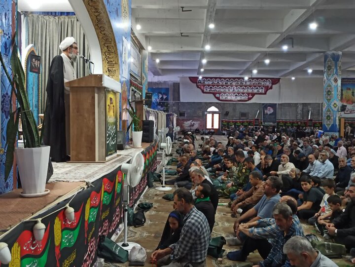 تصاویر/ نمازعبادی سیاسی جمعه کاشان
