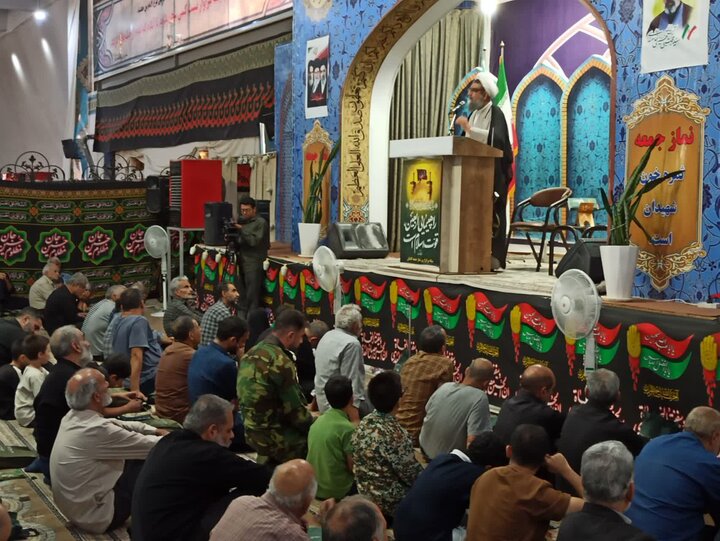 تصاویر/ نمازعبادی سیاسی جمعه کاشان