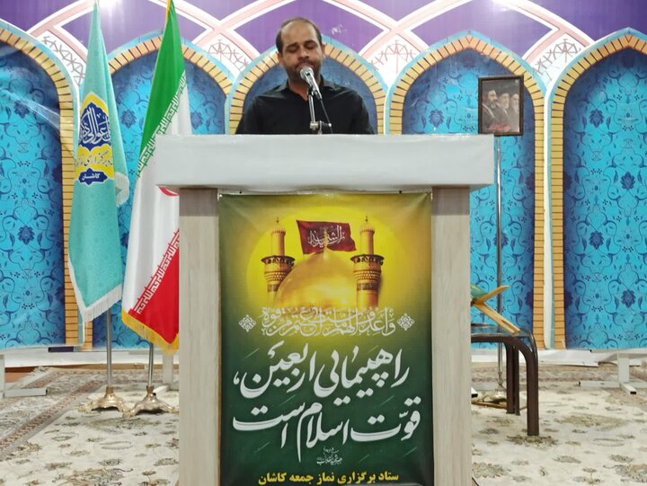 تصاویر/ نمازعبادی سیاسی جمعه کاشان