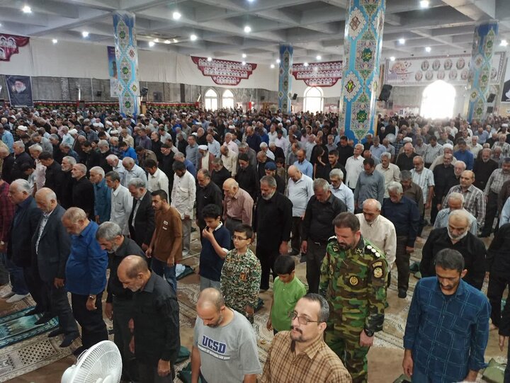 تصاویر/ نمازعبادی سیاسی جمعه کاشان
