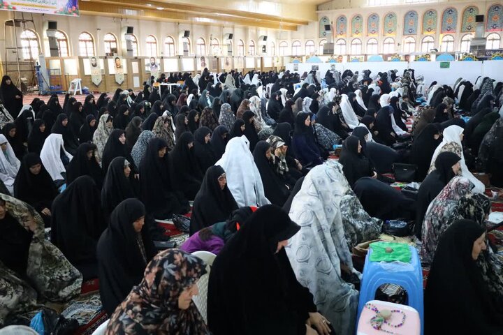 تصاویر/ نماز عبادی سیاسی جمعه در شهرستان ساری