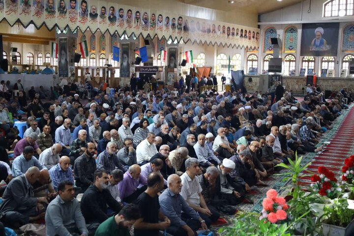 تصاویر/ نماز عبادی سیاسی جمعه در شهرستان ساری