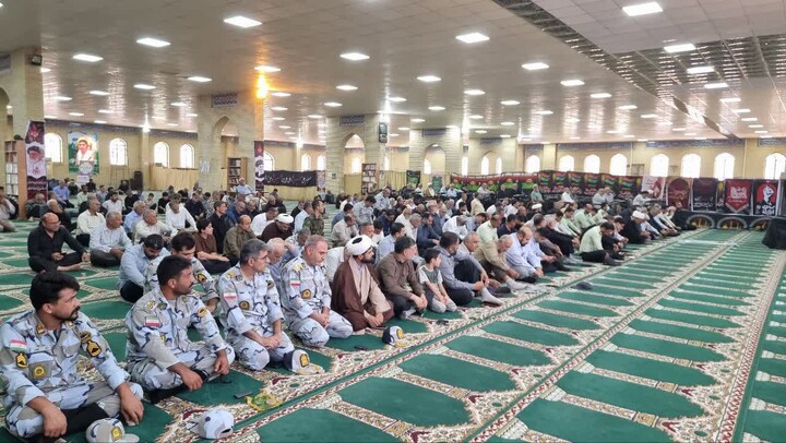 نماز جمعه گناوه به روایت تصویر