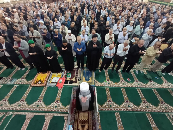 نماز جمعه بوشهر به روایت تصویر