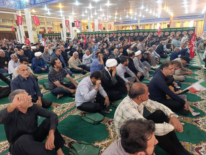 نماز جمعه بوشهر به روایت تصویر