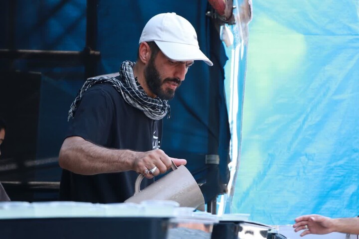 تصاویر| خدمت رسانی گروه جهادی شهید ابراهیم هادی یزد در کربلای معلی