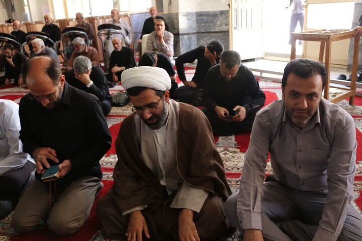 تصاویر / اقامه نماز جمعه در سراسر استان همدان
