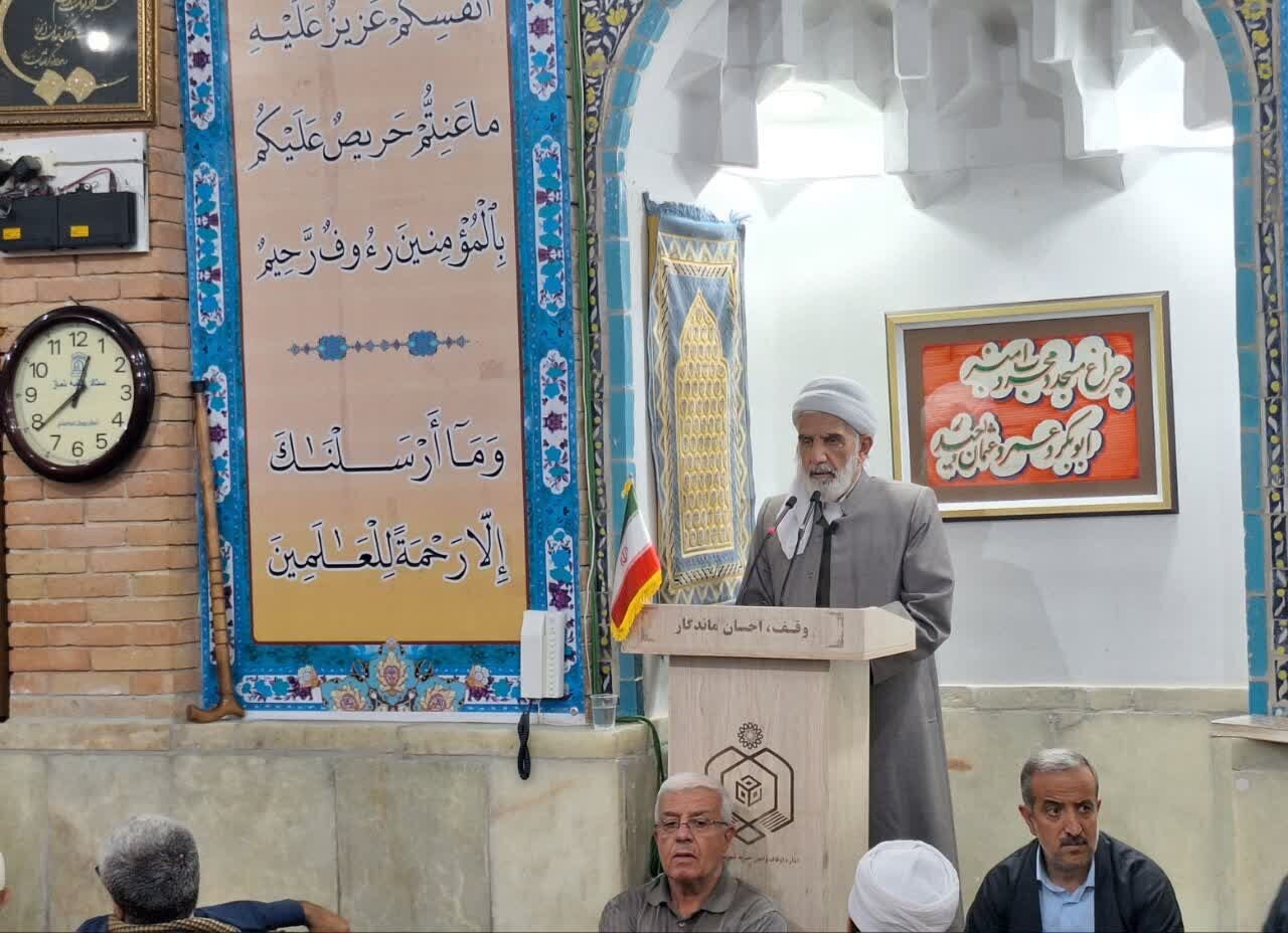ماموستا رستمی: کشتار کودکان و زنان؛ تنها ارمغان آمریکایی ها و صهیونیست ها می باشد