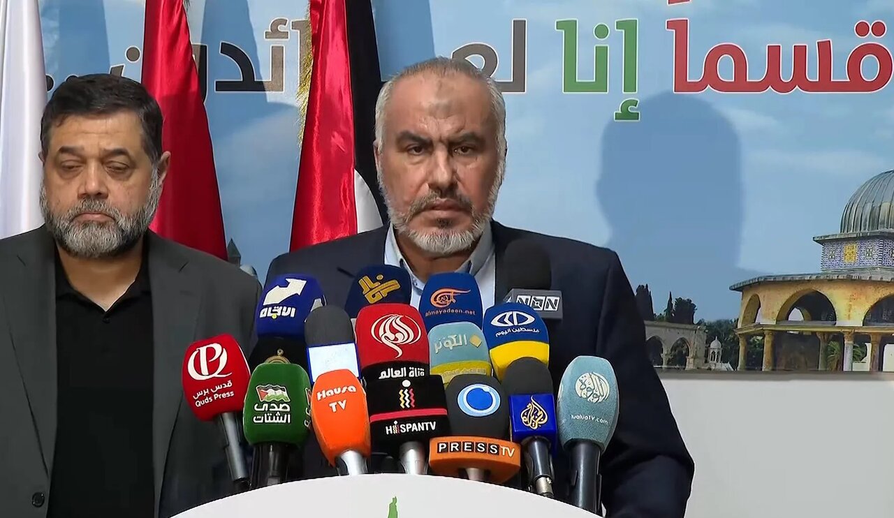 حماس: لا تنفيذ لأي خطوة بشأن حصر السلاح قبل انسحاب كيان الاحتلال من قطاع غزة