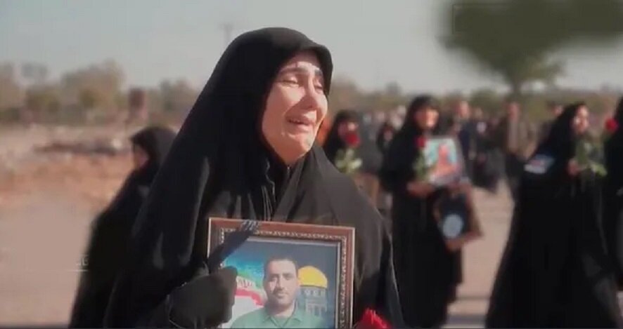 نمایش مستند ۱۲۰۸ روایتی از شهدای یگان پهپادی کاشان