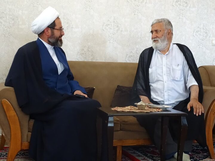 تصاویر/ دیدار مدیر مرکز خدمات حوزه علمیه اردبیل با روحانیون معمر اردبیل