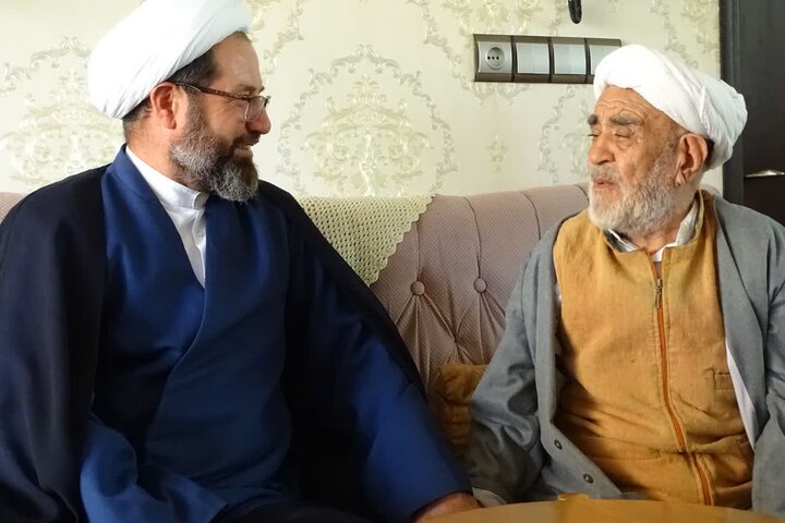 تصاویر/ دیدار مدیر مرکز خدمات حوزه علمیه اردبیل با روحانیون معمر اردبیل