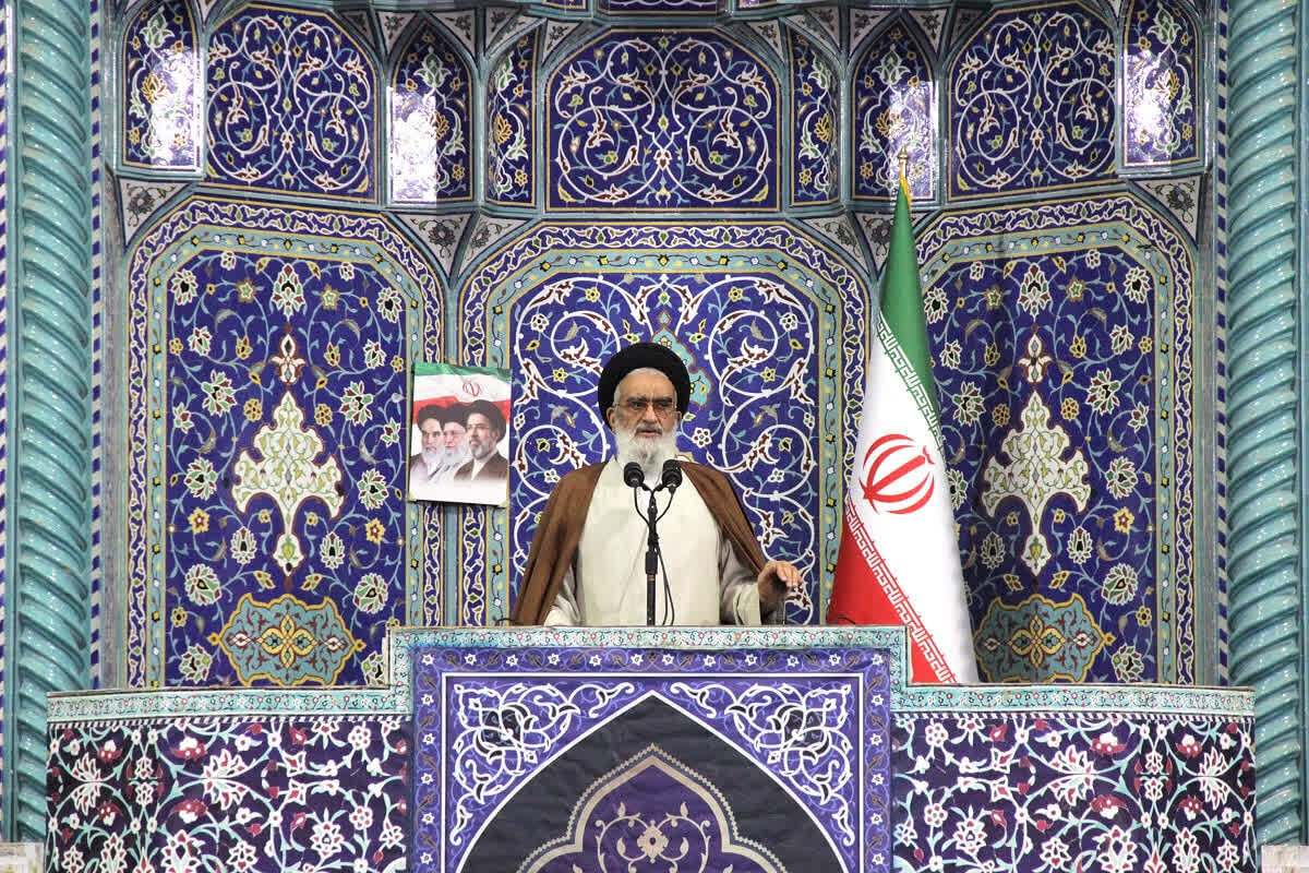 اربعین کا سب سے بڑا درس استقامت اور ثابت قدمی ہے، آیت اللہ سعیدی