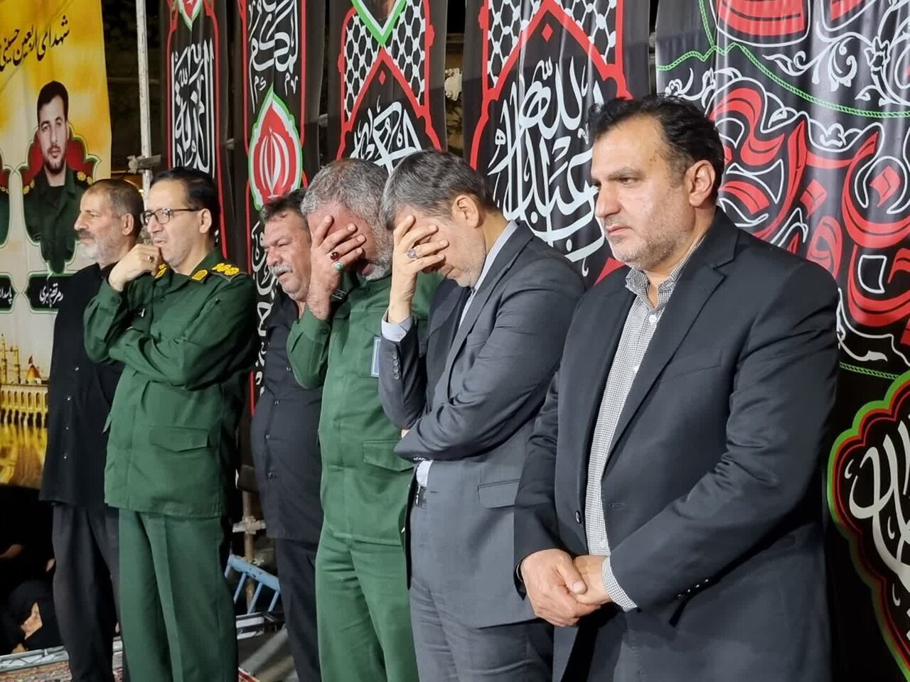 مراسم وداع با شهدای پاسدار امنیت اربعین حسینی شهرستان کاشان برگزارشد