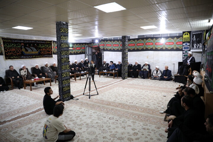 تصاویر/شب اول مراسم سوگواری اباعبدالله الحسین (ع) در بیت آیت الله مقتدایی