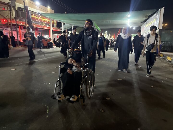تصاویری از مسیر پیاده‌روی نجف به کربلا