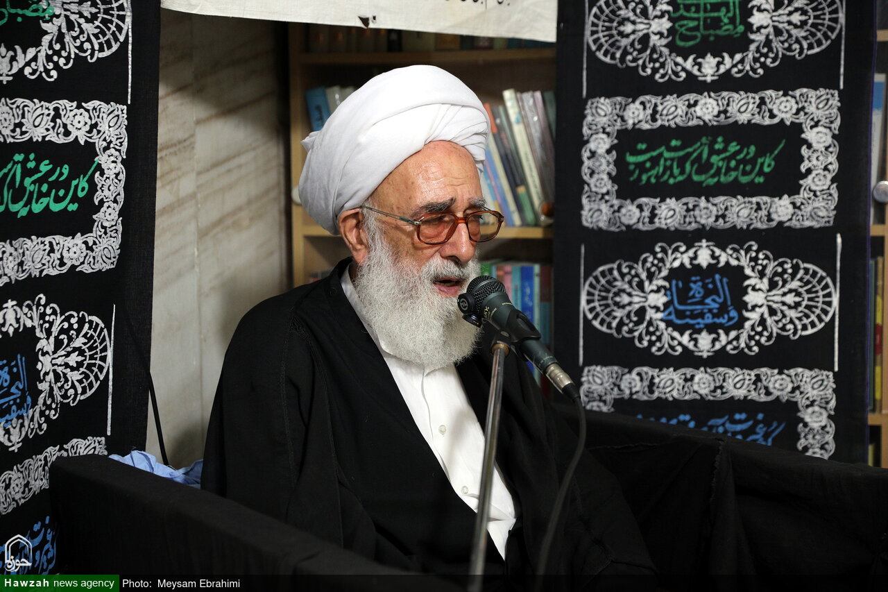 عزت و استقلال کشور، امانت‌های الهی‌اند / ناسپاسی از نعمت، زمینه‌ساز زوال است