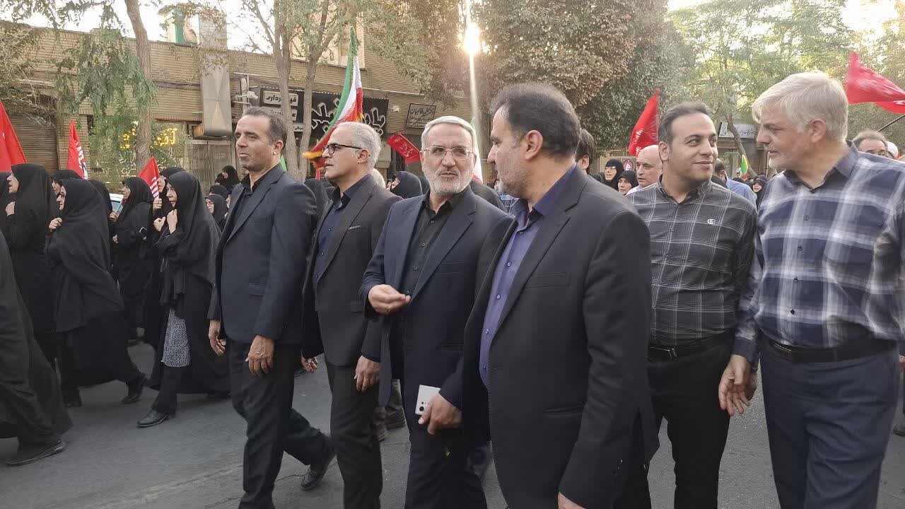 مراسم تشییع شهدای پاسدار امنیت اربعین حسینی شهرستان کاشان برگزار شد