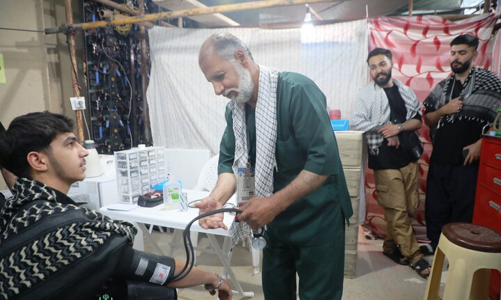 گزارش تصویری +اینجا نسخه‌ها با عشق نوشته می‌شوند؛ روایتی تصویری از دارالشفای موکب جمکران