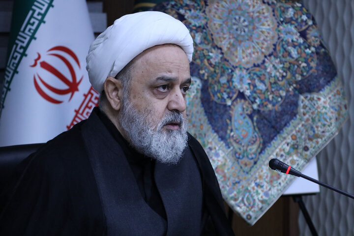 تصاویر/ رونمایی از نشان چهلمین کنفرانس بین المللی وحدت اسلامی