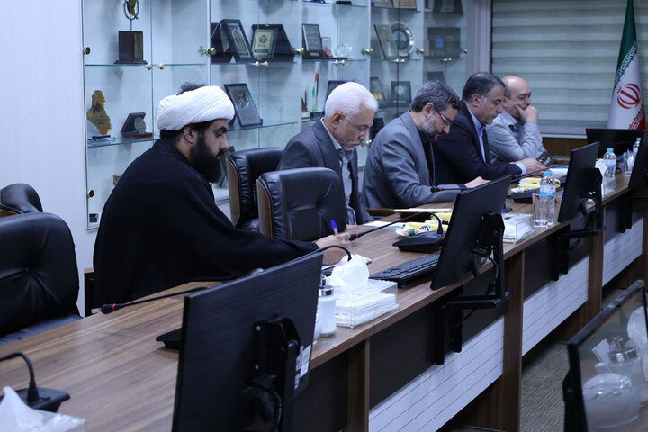 تصاویر/ رونمایی از نشان چهلمین کنفرانس بین المللی وحدت اسلامی